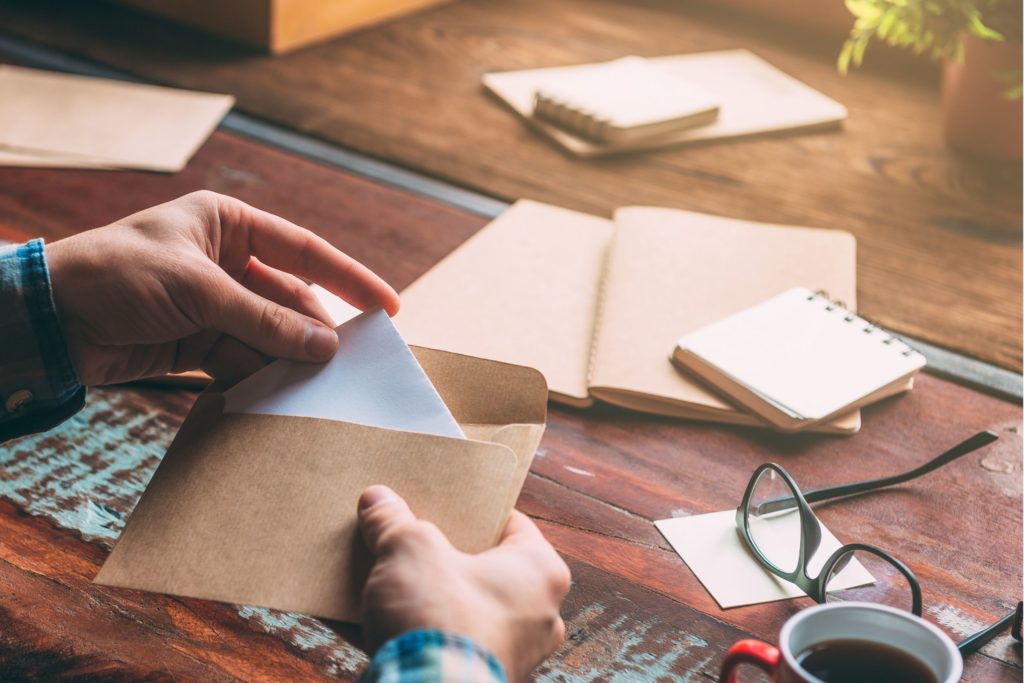 eCommerce Marketing: 3 Tips to Make an Engaging Handwritten Letter 